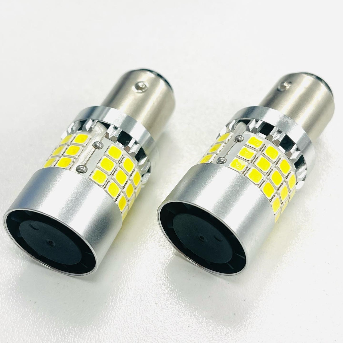 Caddy MK3 Headlights Upgrade Kit DRL Bulbs Philips Racing Vision GT200 H4 &  Chrome Indicator Bulbs Travelin-Lite Explore the World of Possibilities:  Explore our extensive Selection
